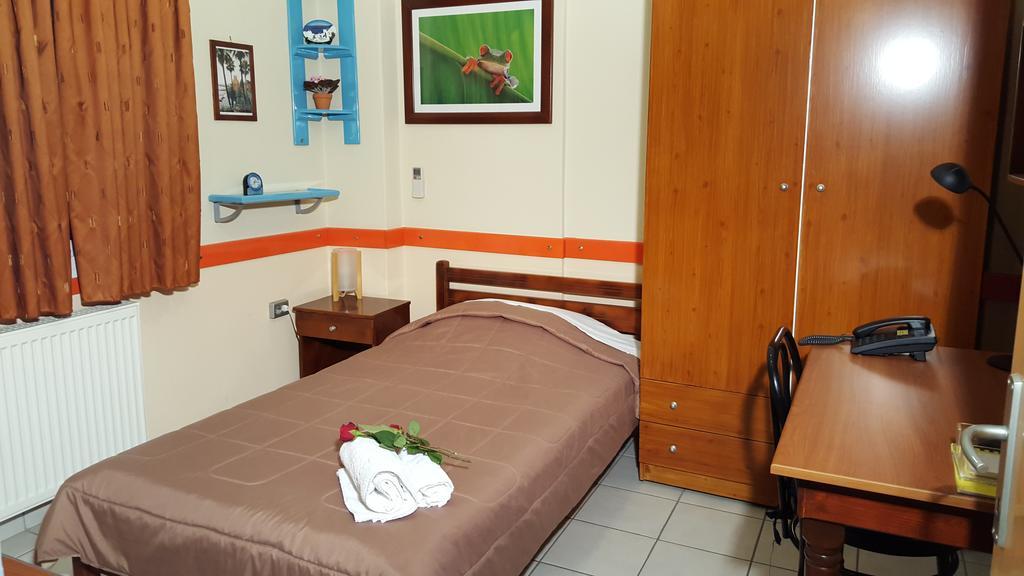 Stella Family Apartments Síndos Kamer foto